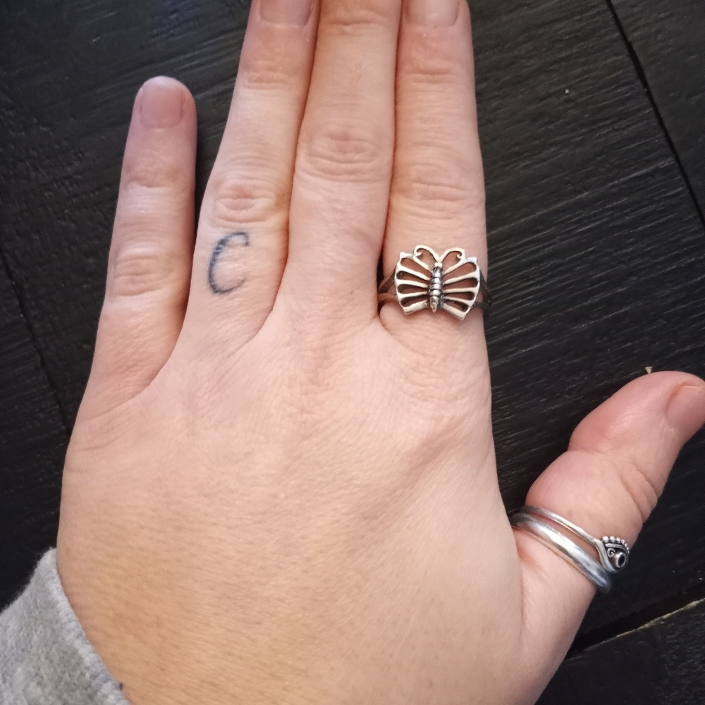 Sterling Silver Butterfly Ring - Picture 7 of 9